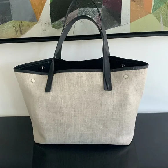 Vince black croc stamped tote - Picture 2 of 12